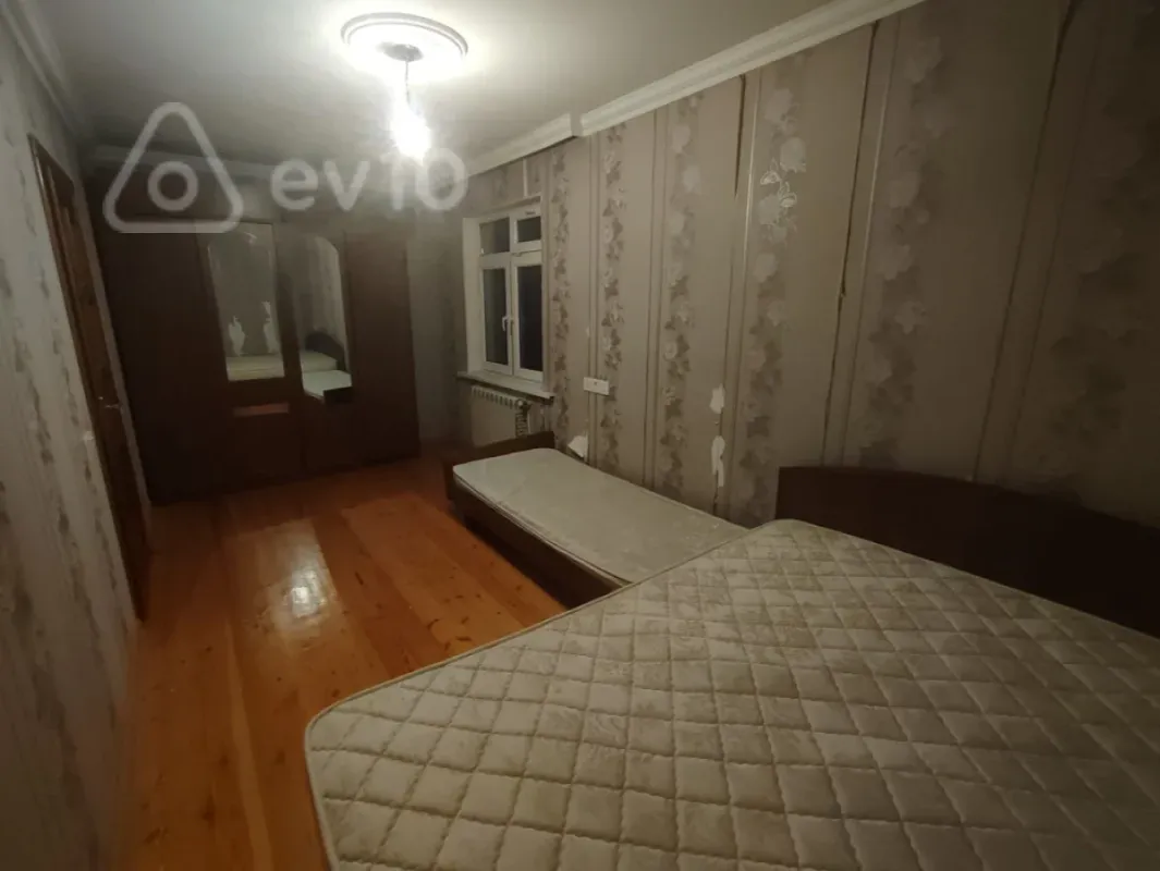Kirayə verilir 2 otaqlı yeni tikili 50 m²