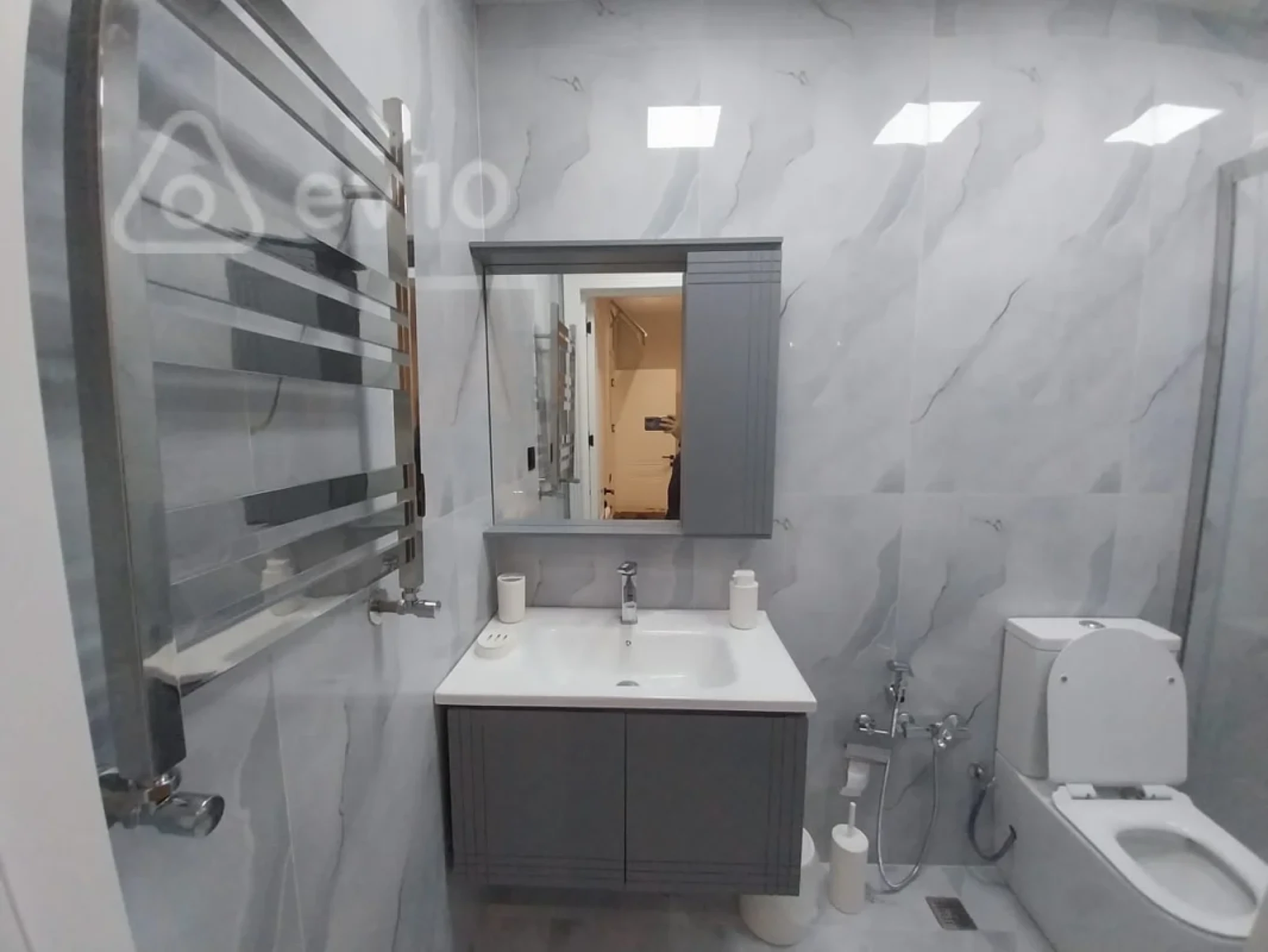 Kirayə verilir 3 otaqlı yeni tikili 104 m²