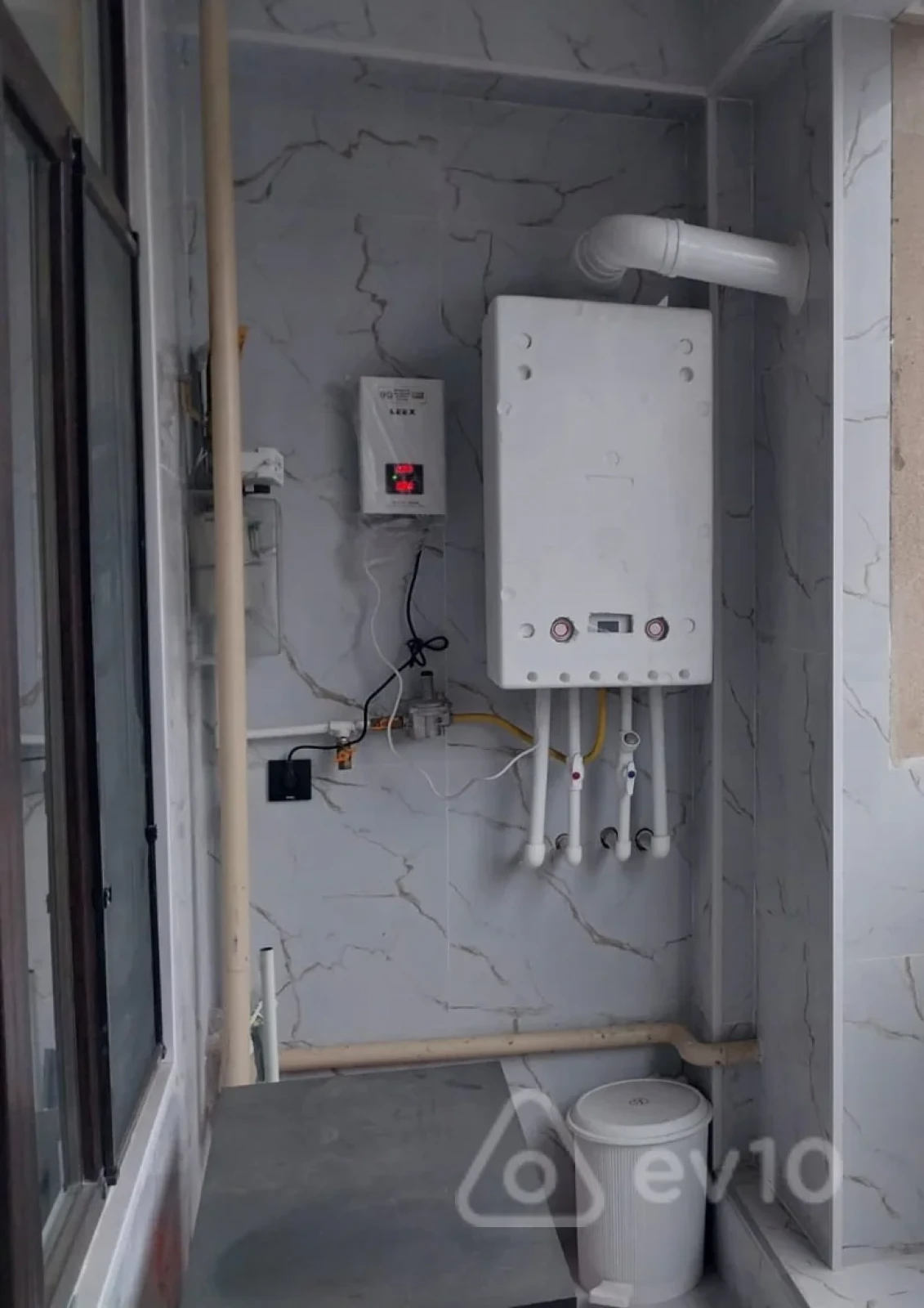 Kirayə verilir 3 otaqlı yeni tikili 104 m²