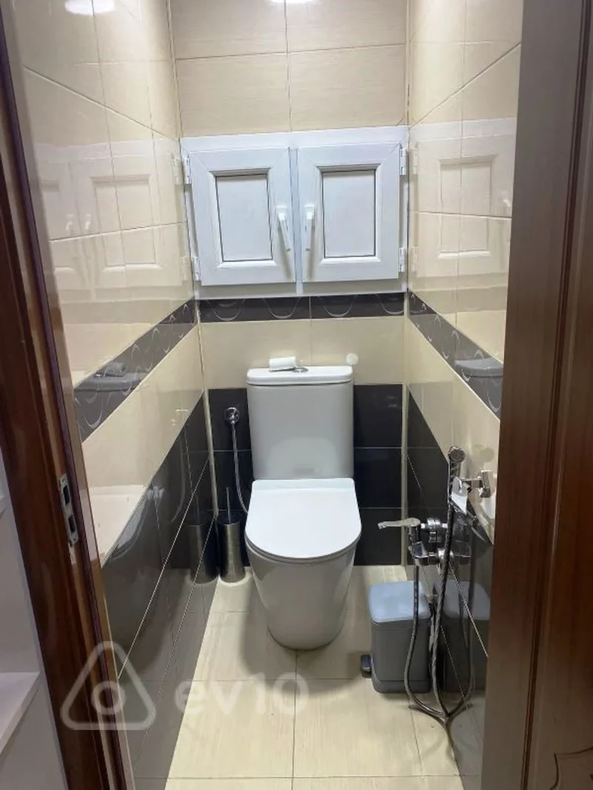Satılır 3 otaqlı köhnə tikili 55 m²