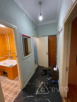 Kirayə verilir 3 otaqlı köhnə tikili 80 m²