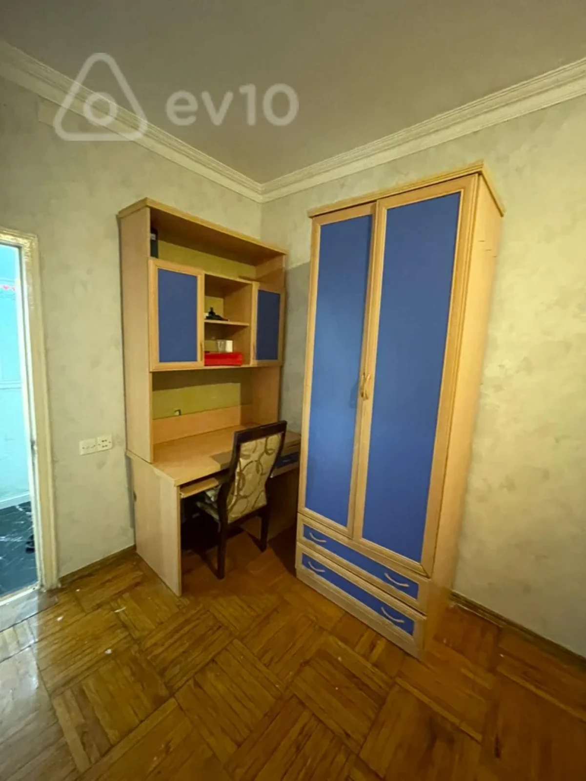 Kirayə verilir 3 otaqlı köhnə tikili 80 m²