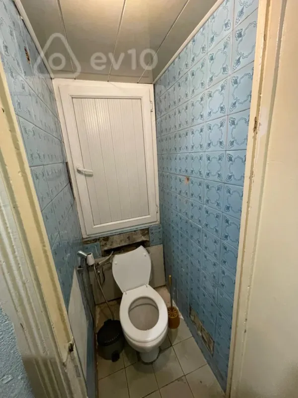 Kirayə verilir 3 otaqlı köhnə tikili 80 m²