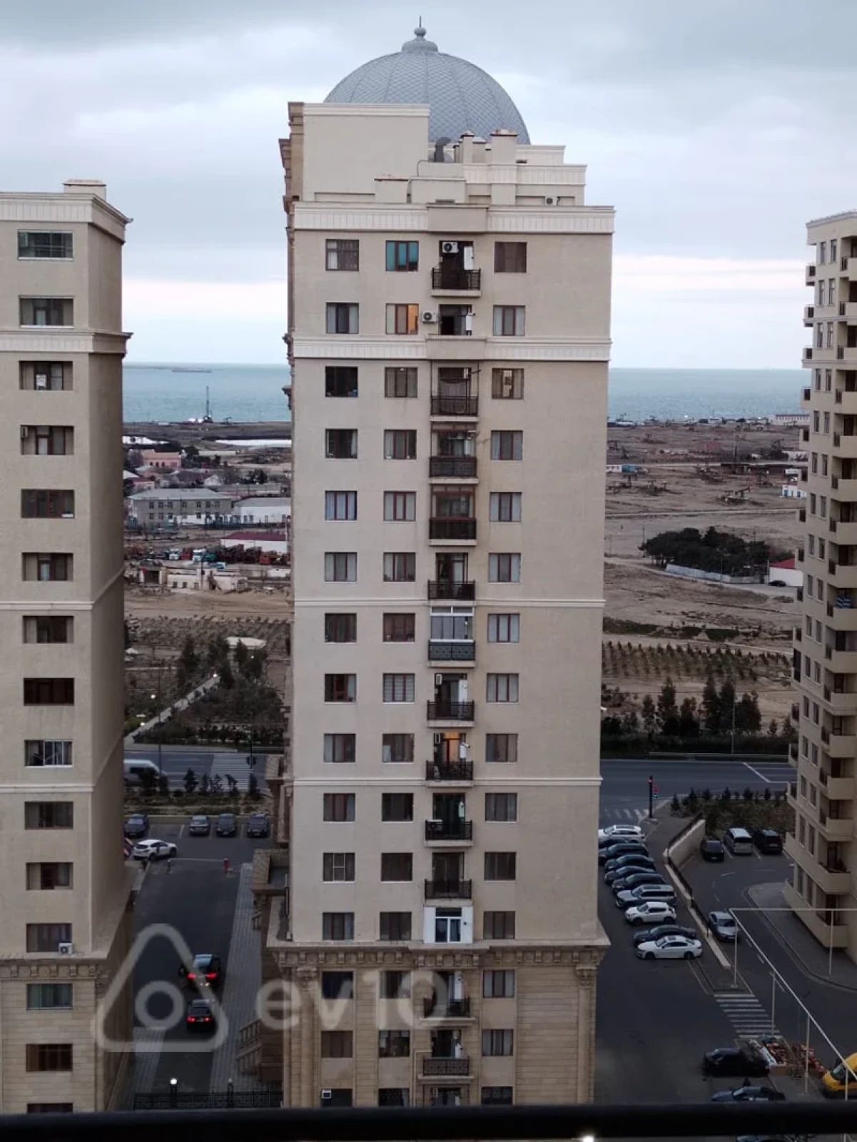 Kirayə verilir 2 otaqlı yeni tikili 79 m²