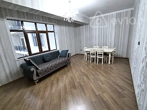 Kirayə verilir 2 otaqlı yeni tikili 79 m²