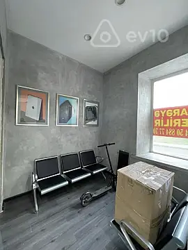 Kirayə verilir 3 otaqlı ofis 90 m²