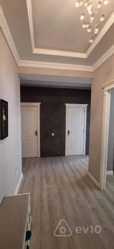 Kirayə verilir 3 otaqlı yeni tikili 100 m²