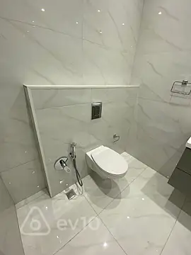 Kirayə verilir 2 otaqlı yeni tikili 100 m²