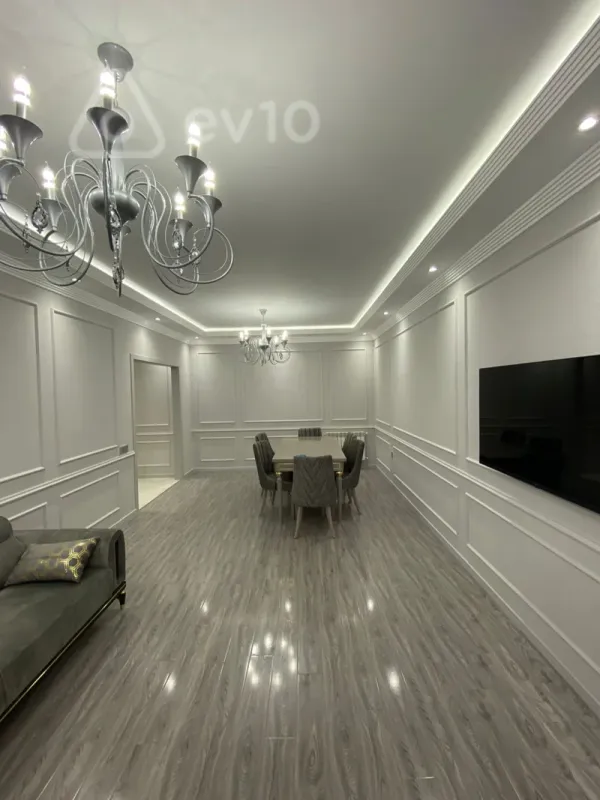 Kirayə verilir 2 otaqlı yeni tikili 100 m²