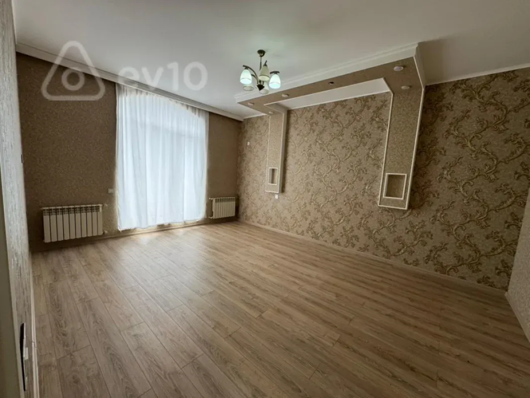 Kirayə verilir 4 otaqlı həyət evi 200 m²