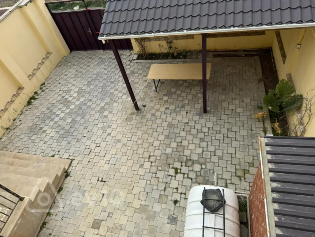 Kirayə verilir 4 otaqlı həyət evi 200 m²