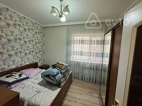 Kirayə verilir 4 otaqlı həyət evi 200 m²