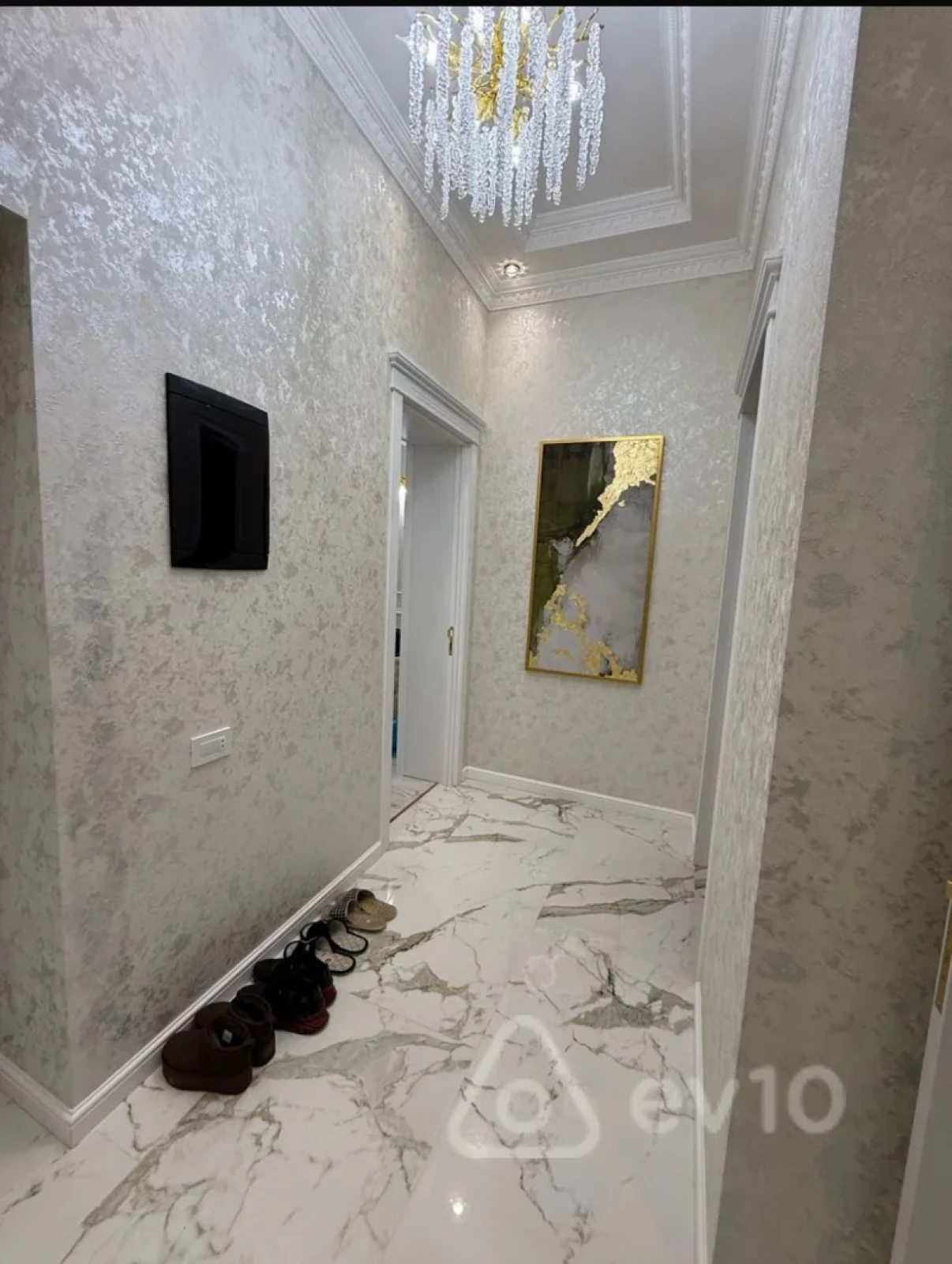 Kirayə verilir 2 otaqlı yeni tikili 68 m²