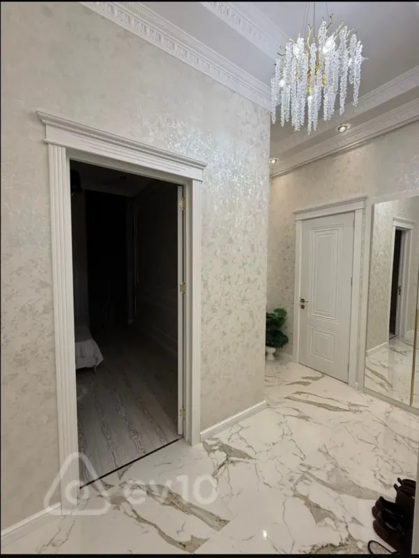 Kirayə verilir 2 otaqlı yeni tikili 68 m²