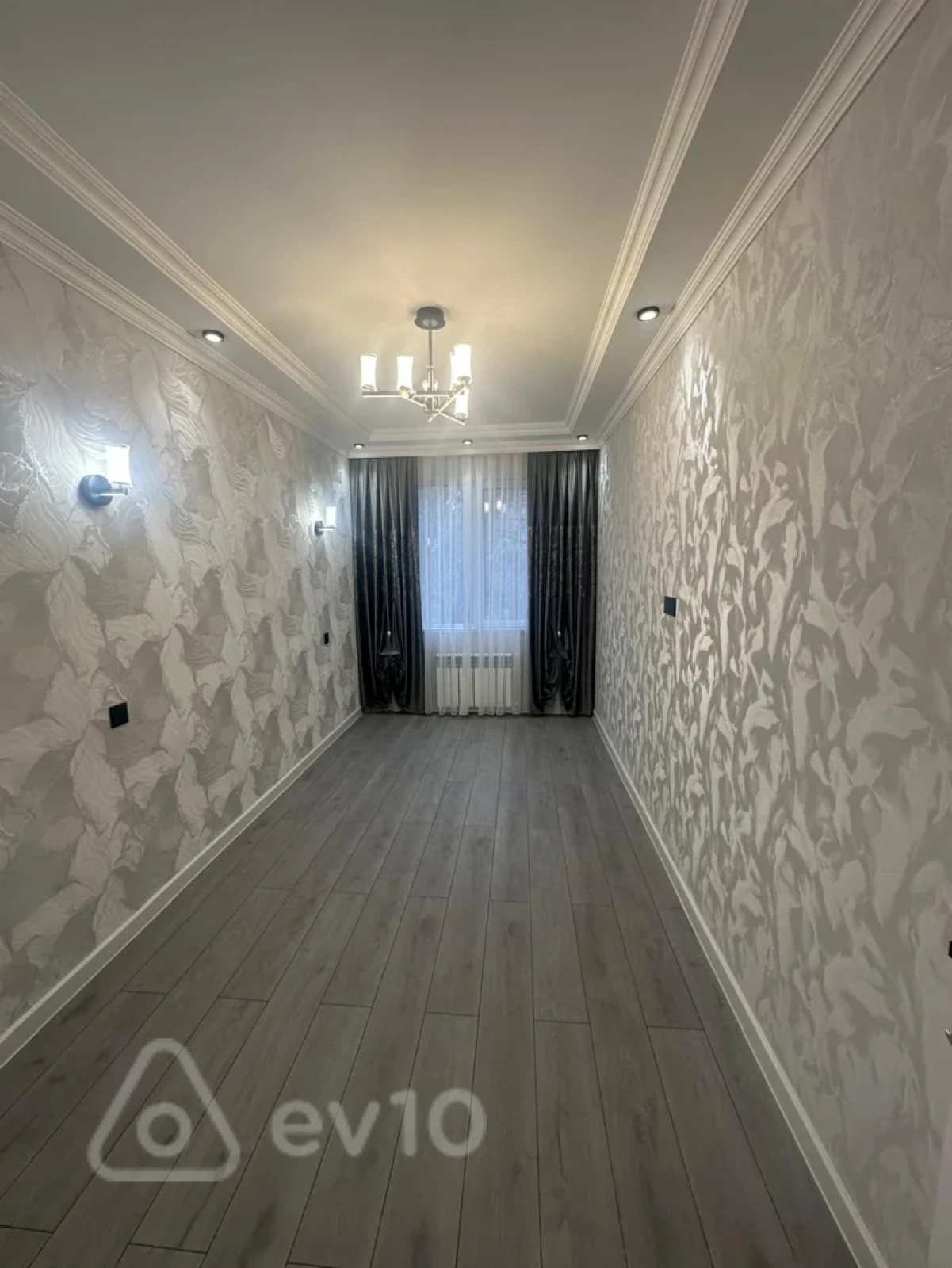 Satılır 3 otaqlı köhnə tikili 60 m²