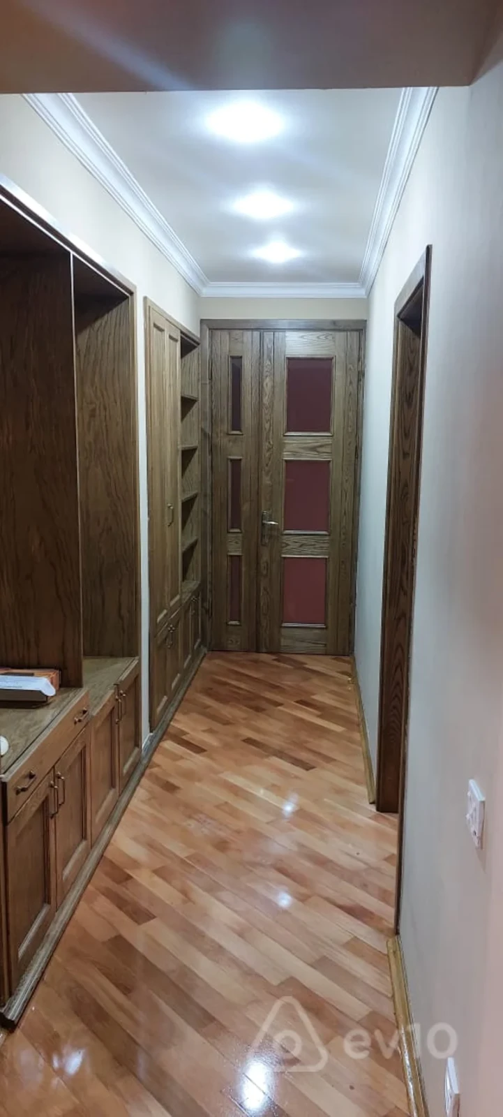 Kirayə verilir 3 otaqlı köhnə tikili 110 m²