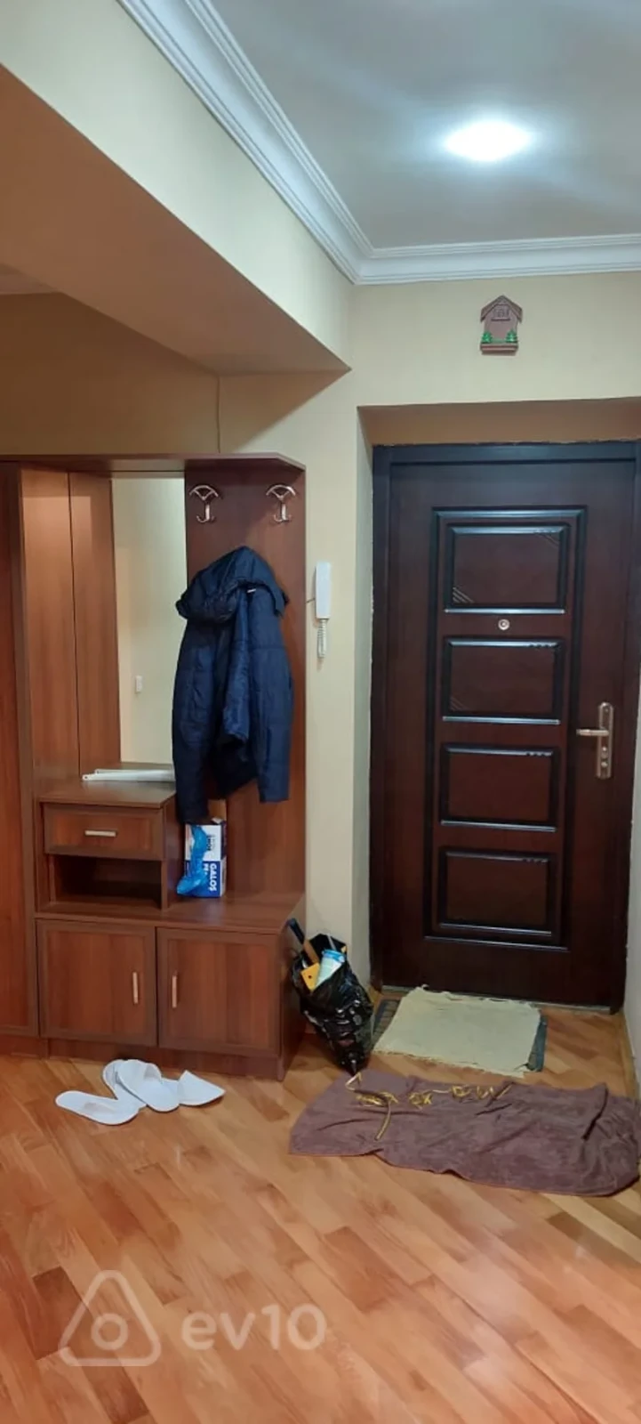 Kirayə verilir 3 otaqlı köhnə tikili 110 m²