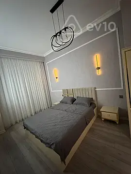 Kirayə verilir 2 otaqlı yeni tikili 87 m²