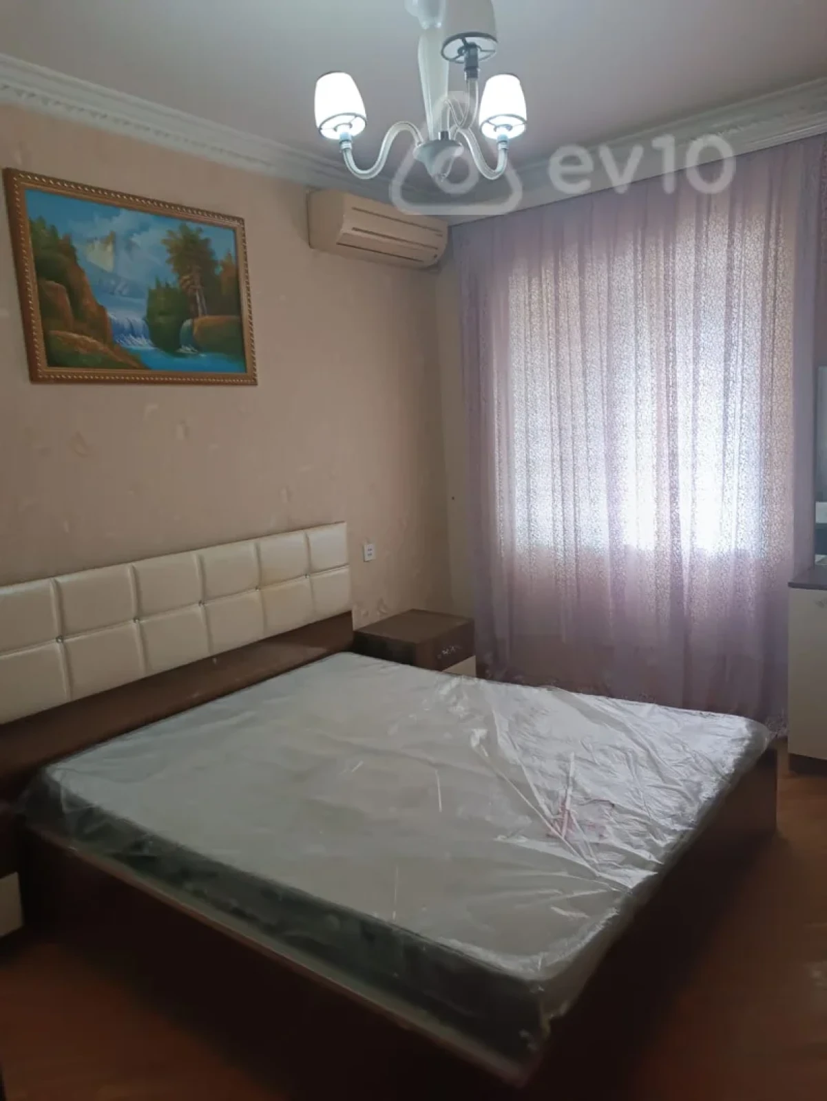 Kirayə verilir 3 otaqlı köhnə tikili 80 m²