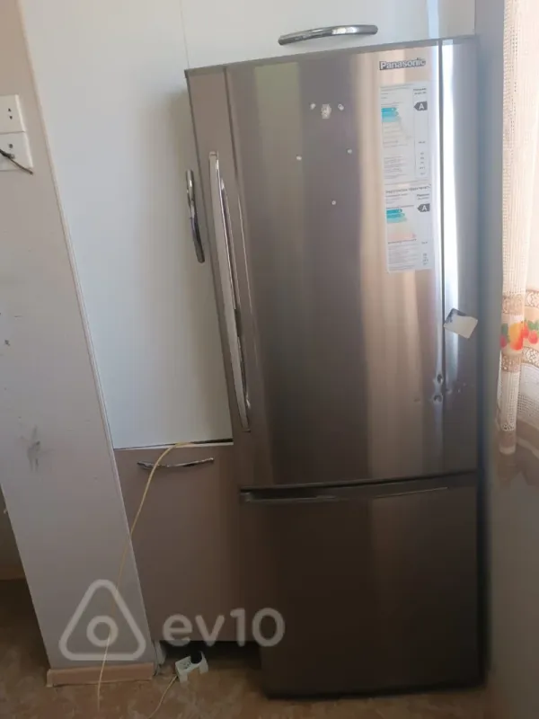 Kirayə verilir 3 otaqlı köhnə tikili 80 m²