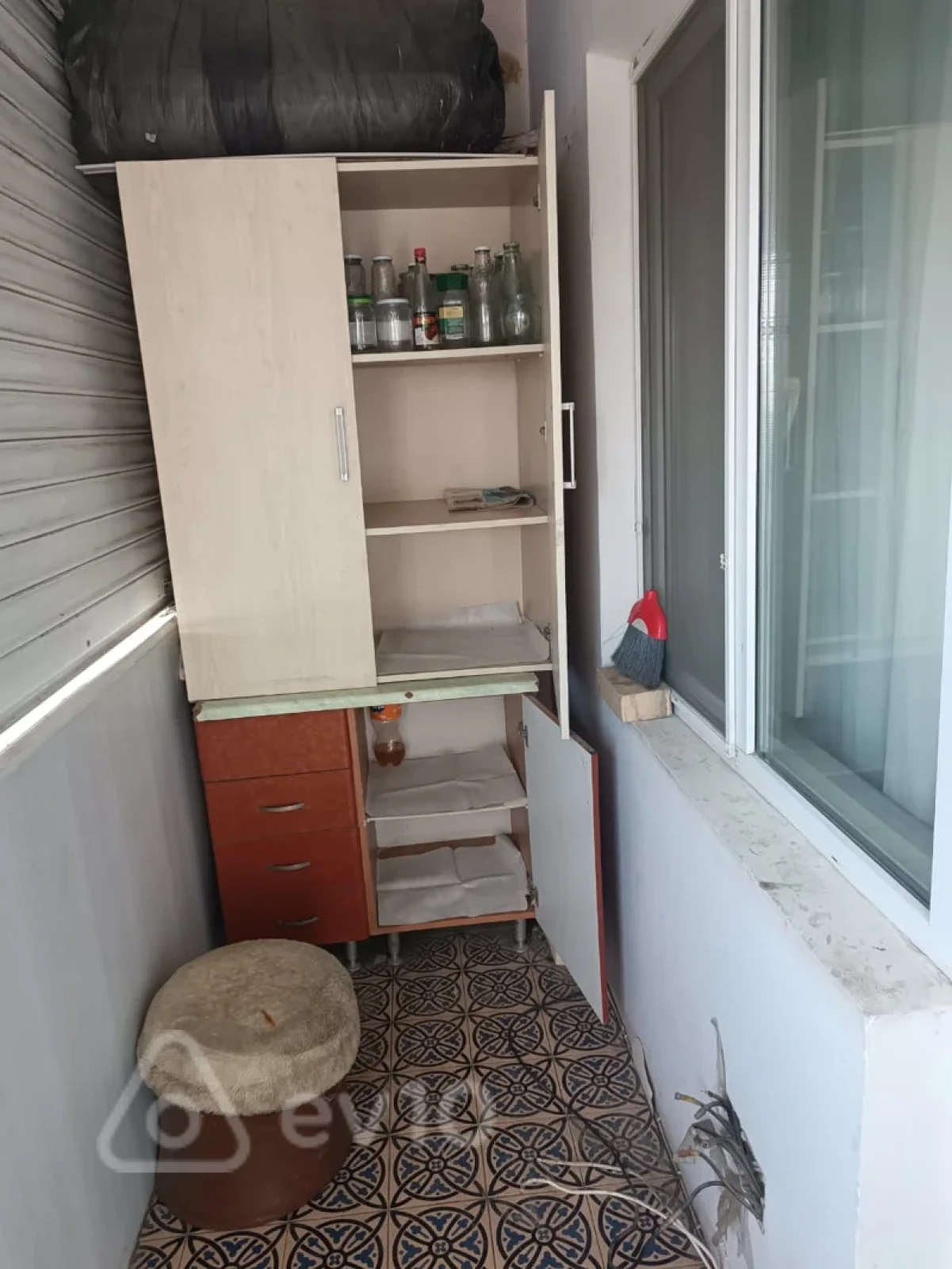 Kirayə verilir 3 otaqlı köhnə tikili 80 m²