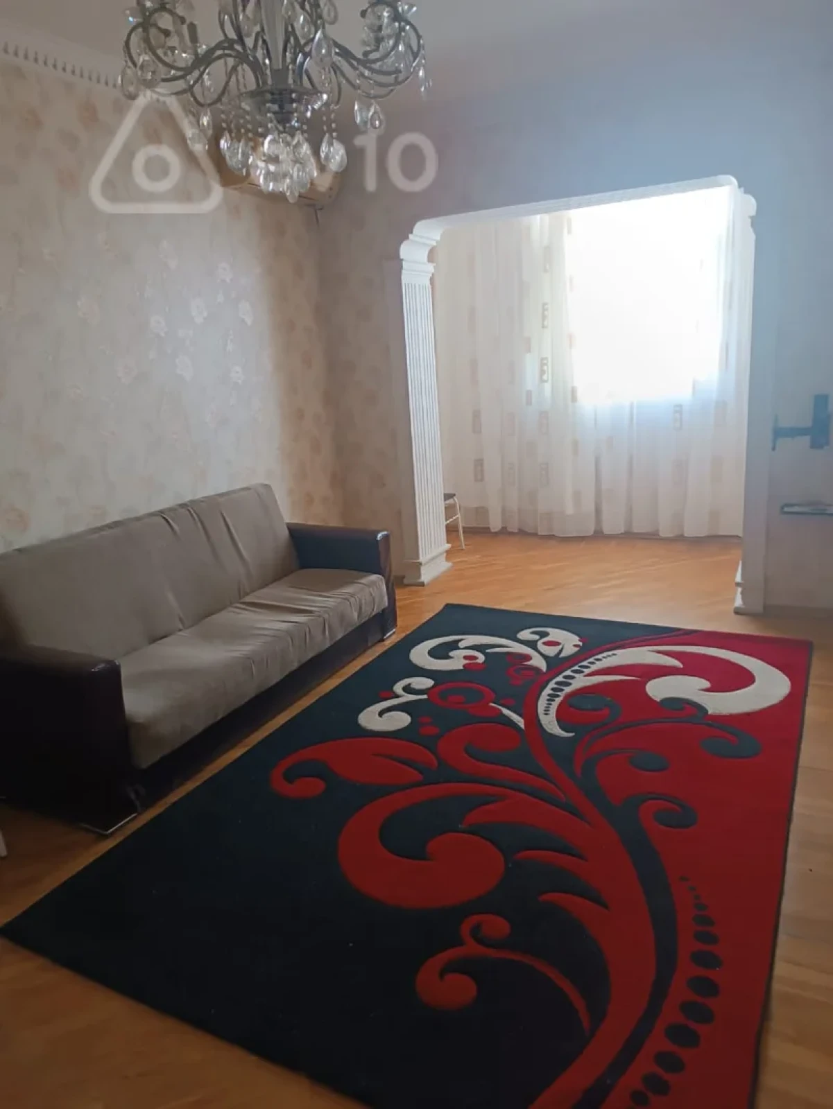 Kirayə verilir 3 otaqlı köhnə tikili 80 m²