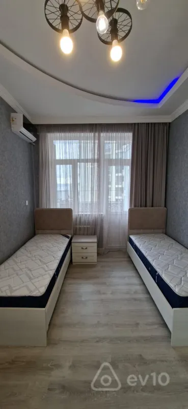 Kirayə verilir 3 otaqlı yeni tikili 100 m²