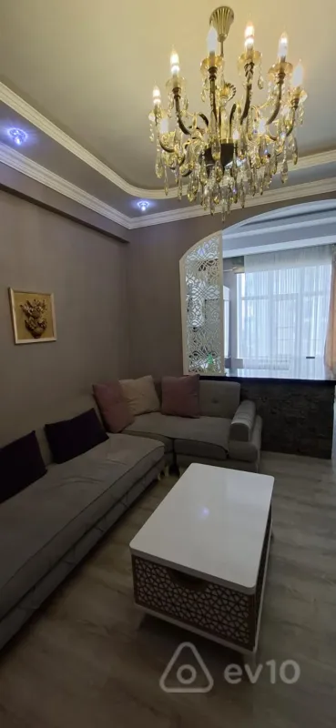 Kirayə verilir 3 otaqlı yeni tikili 100 m²