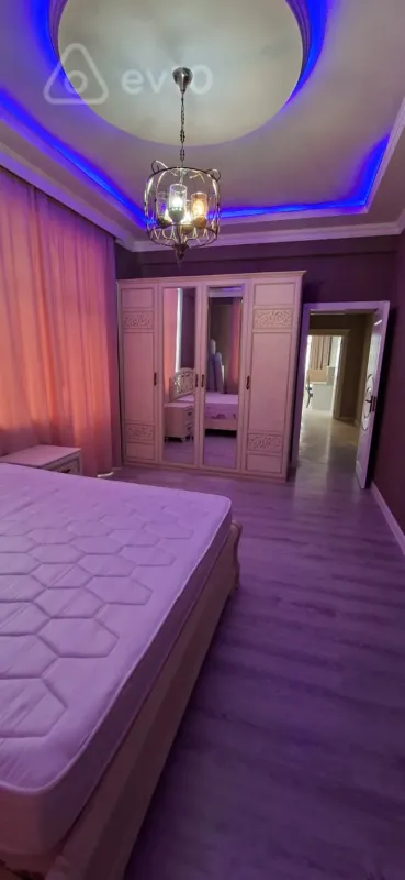 Kirayə verilir 3 otaqlı yeni tikili 100 m²