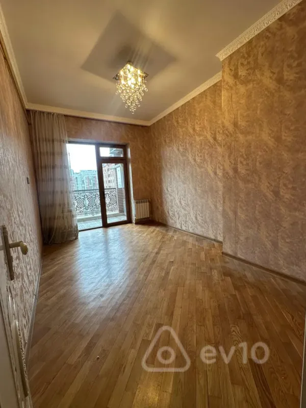 Kirayə verilir 3 otaqlı yeni tikili 100 m²