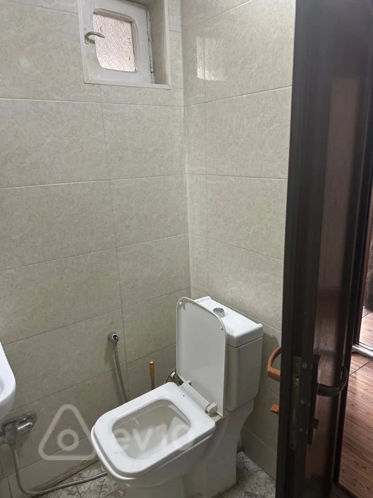 Kirayə verilir 3 otaqlı yeni tikili 120 m²