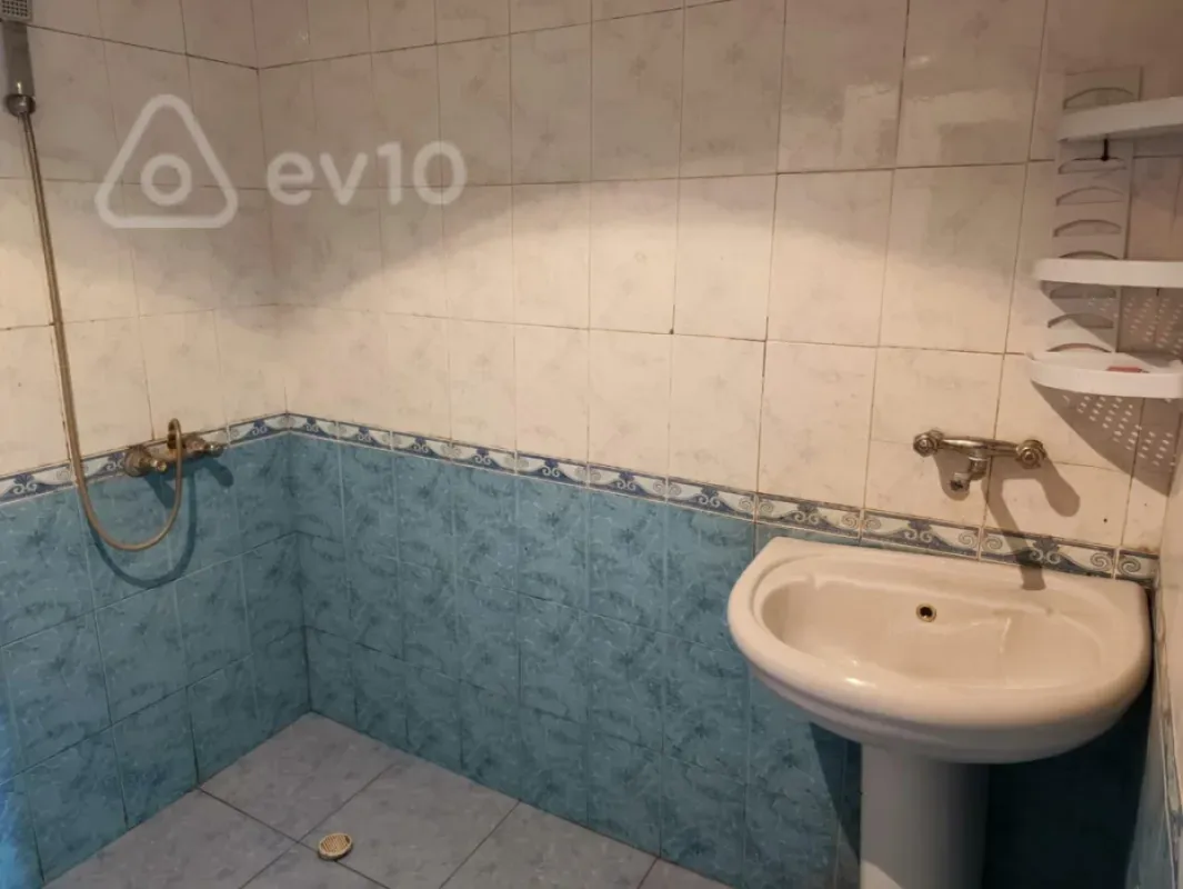 Kirayə verilir 3 otaqlı həyət evi 60 m²