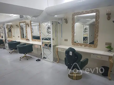 Kirayə verilir mənzil 200 m²