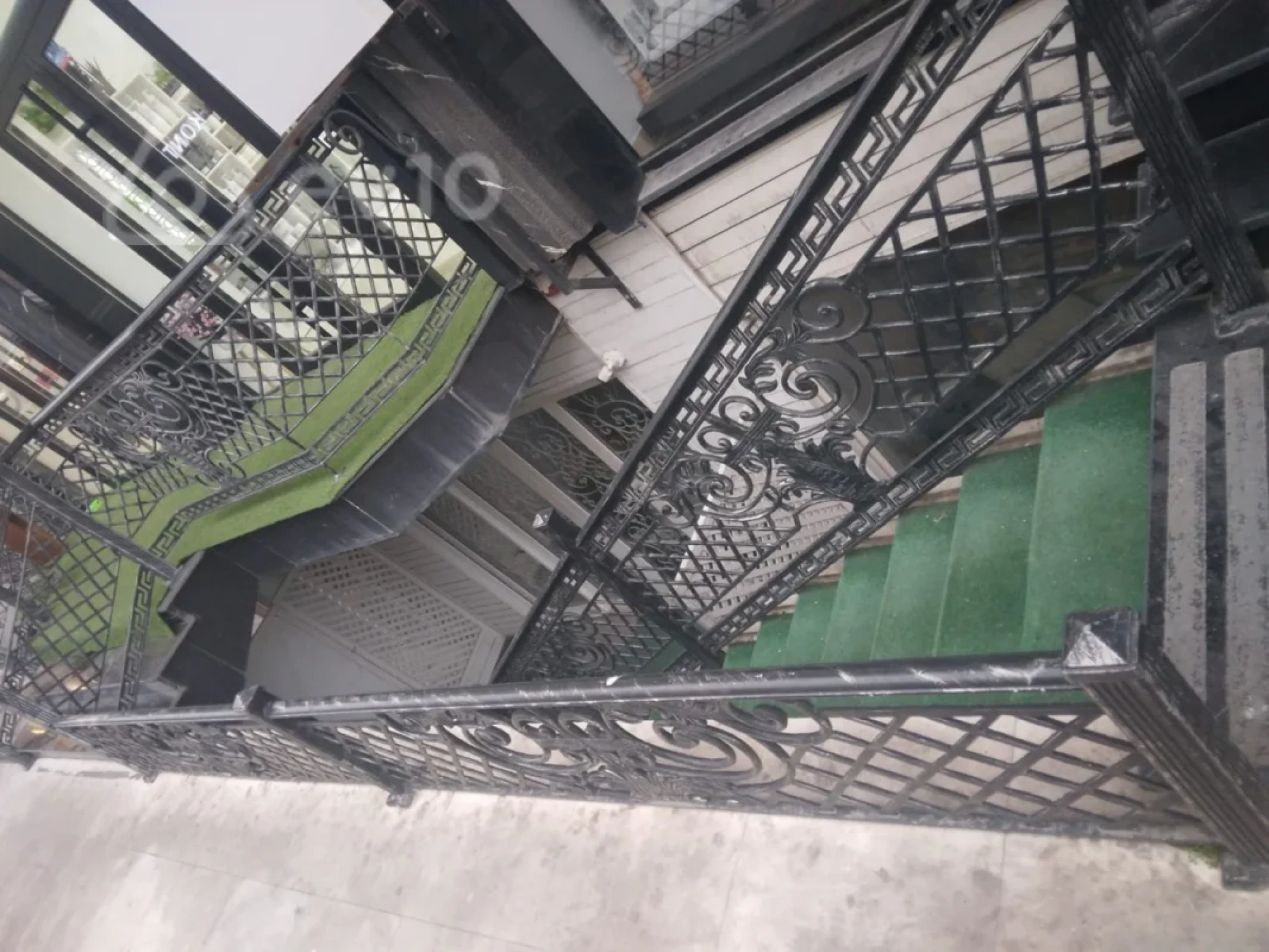 Kirayə verilir mənzil 200 m²