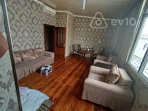Satılır 14 otaqlı həyət evi 310 m² — Bakı, Nəsimi 14 otaq 310.00 m²