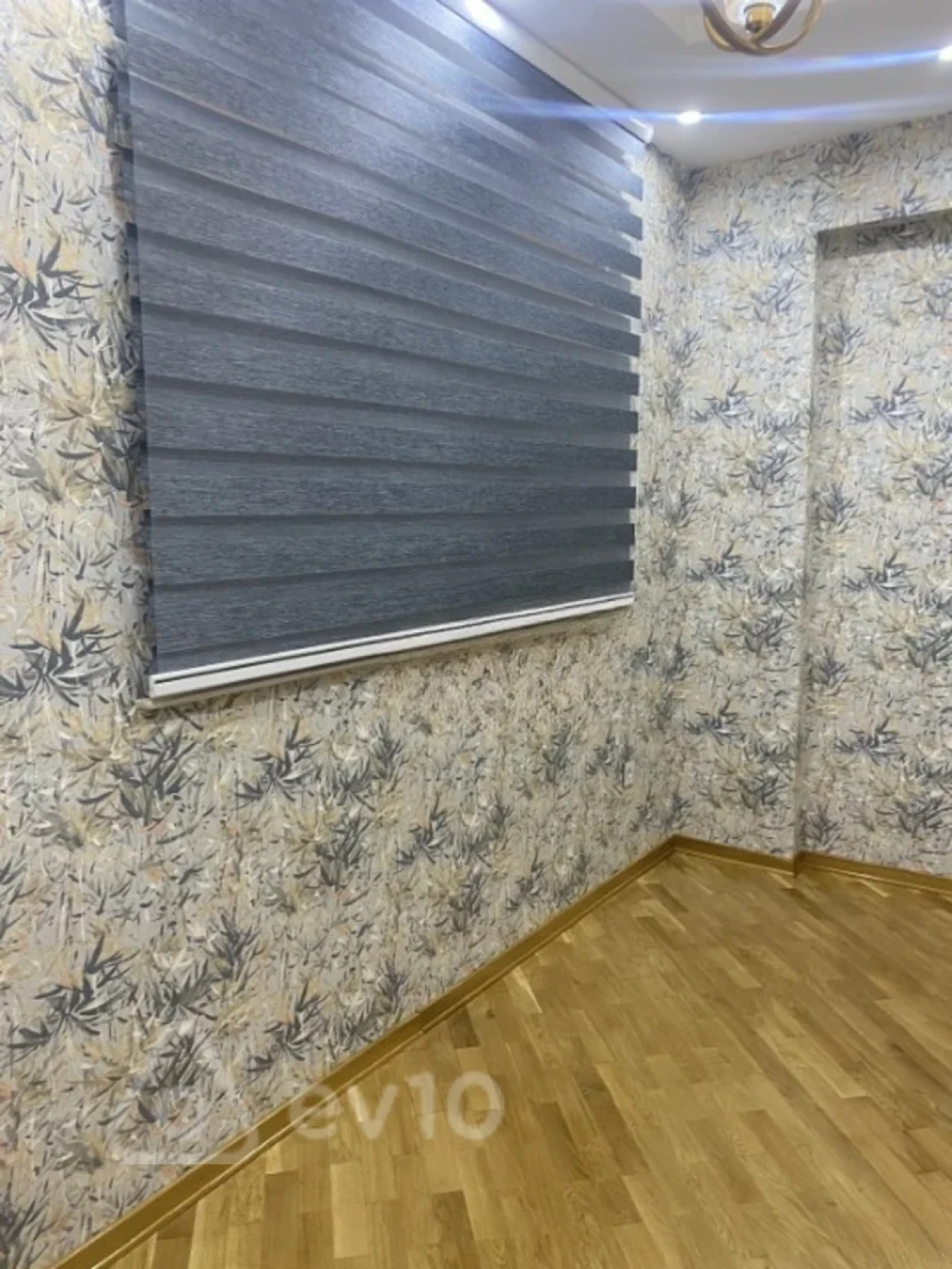 Satılır 3 otaqlı yeni tikili 84 m²