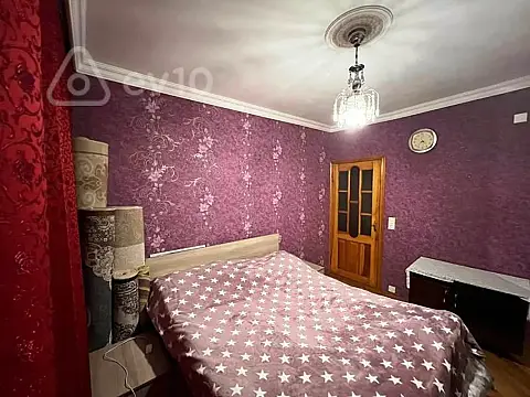 Satılır 3 otaqlı köhnə tikili 60 m²