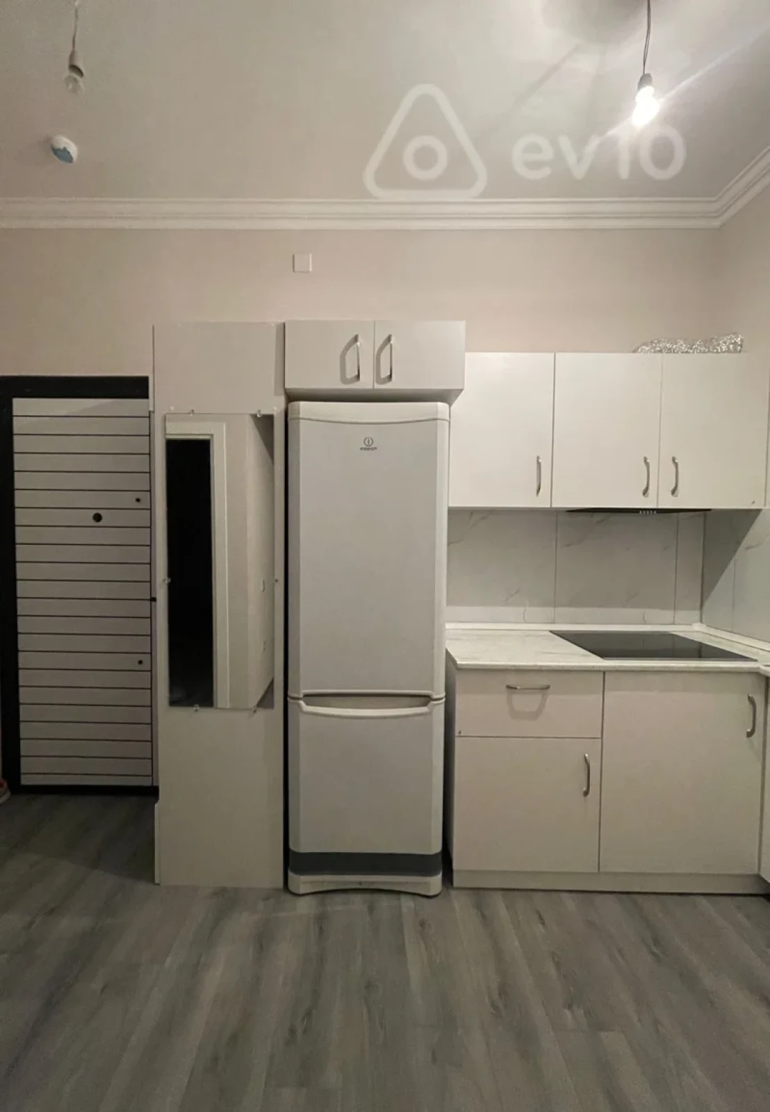 Kirayə verilir 2 otaqlı yeni tikili 50 m²