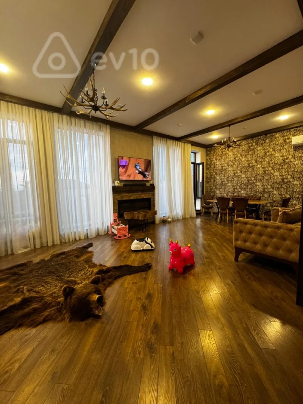 Kirayə verilir 5 otaqlı həyət evi 230 m²