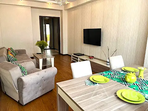 Kirayə verilir 3 otaqlı yeni tikili 100 m²