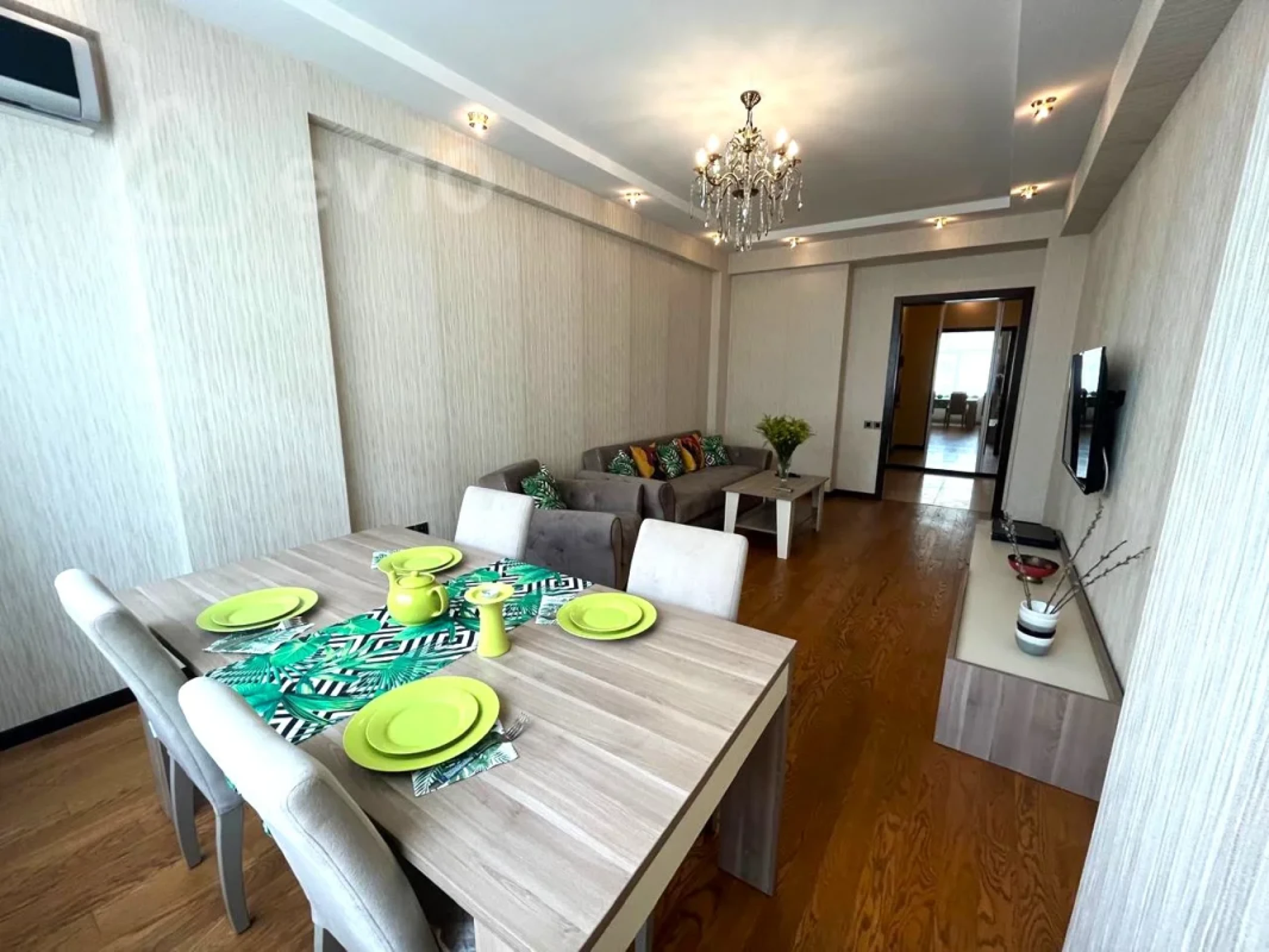 Kirayə verilir 3 otaqlı yeni tikili 100 m²