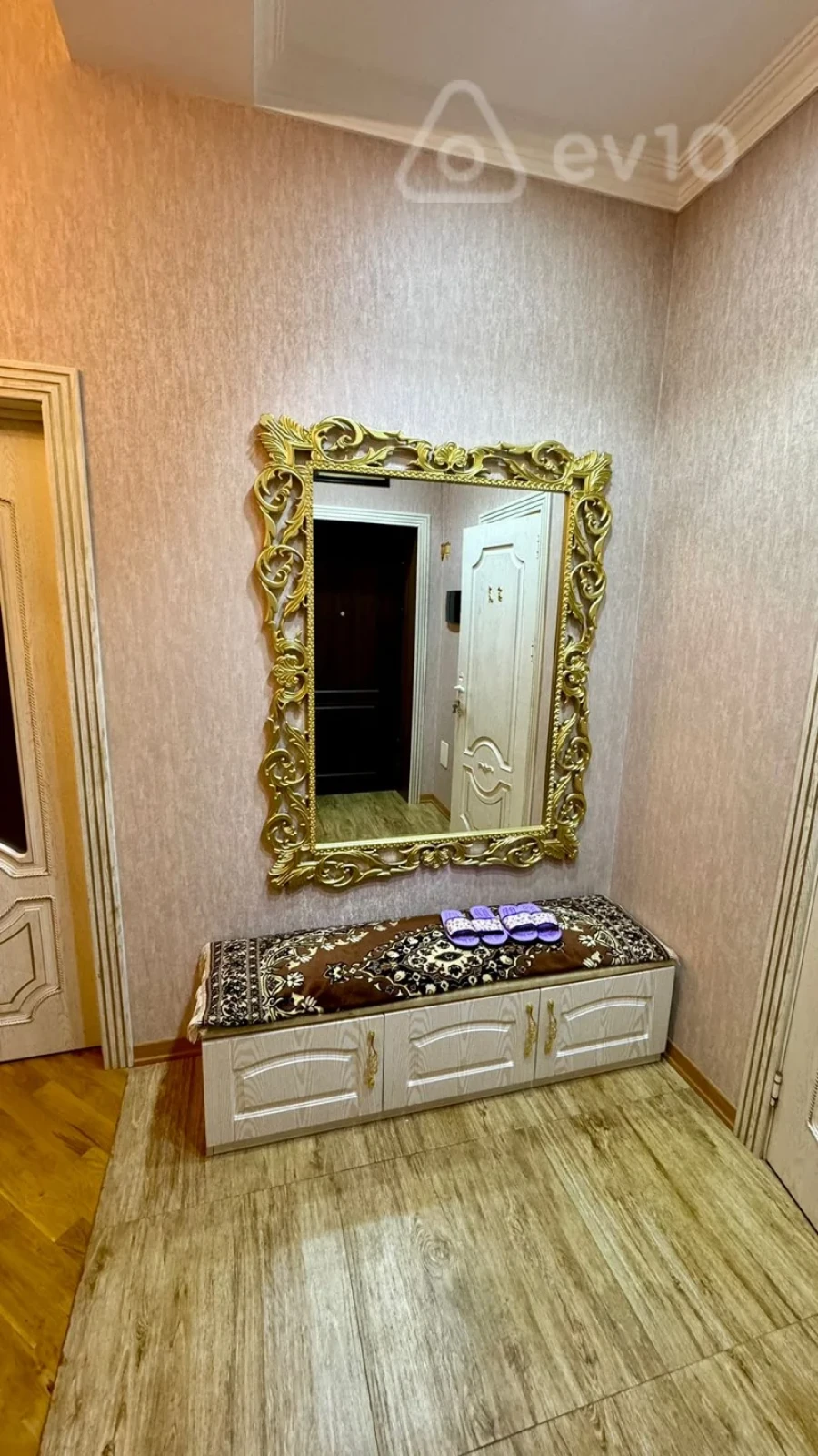 Kirayə verilir 3 otaqlı yeni tikili 130 m²