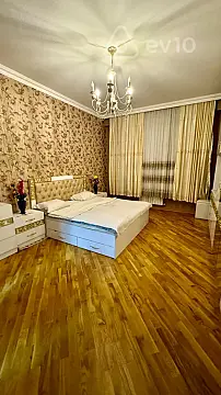 Kirayə verilir 3 otaqlı yeni tikili 130 m²