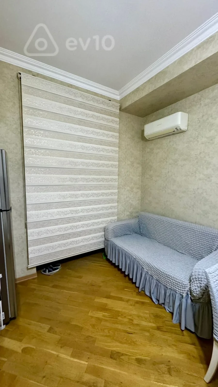 Kirayə verilir 3 otaqlı yeni tikili 130 m²