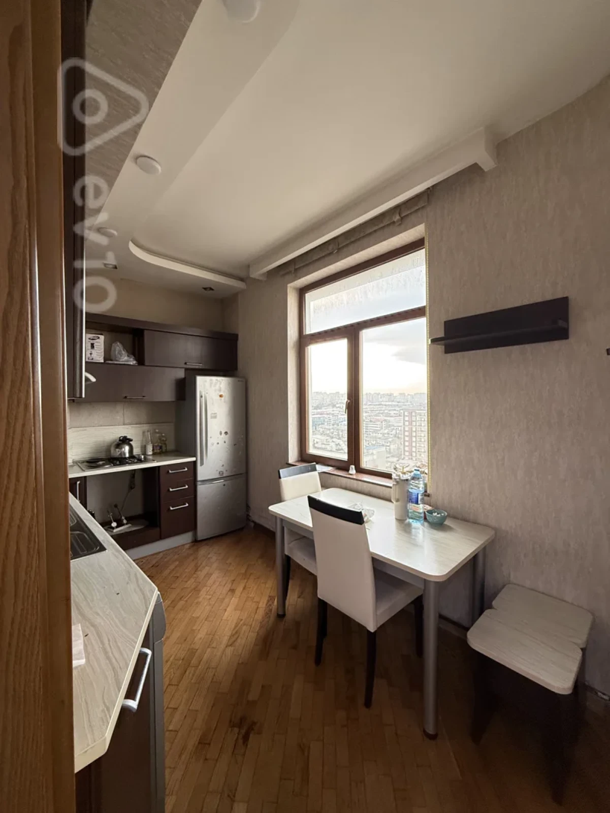 Kirayə verilir 2 otaqlı yeni tikili 90 m²