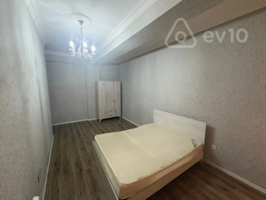 Kirayə verilir 2 otaqlı yeni tikili 90 m²