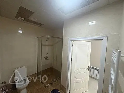 Kirayə verilir 2 otaqlı yeni tikili 90 m²