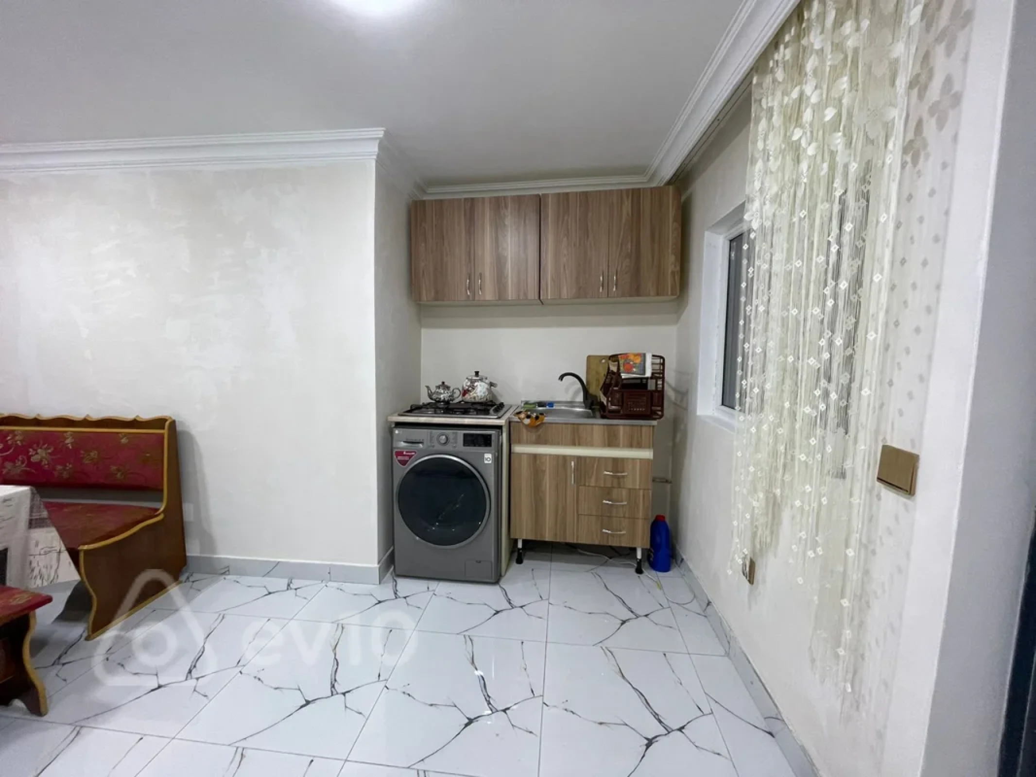 Kirayə verilir 2 otaqlı həyət evi 50 m²