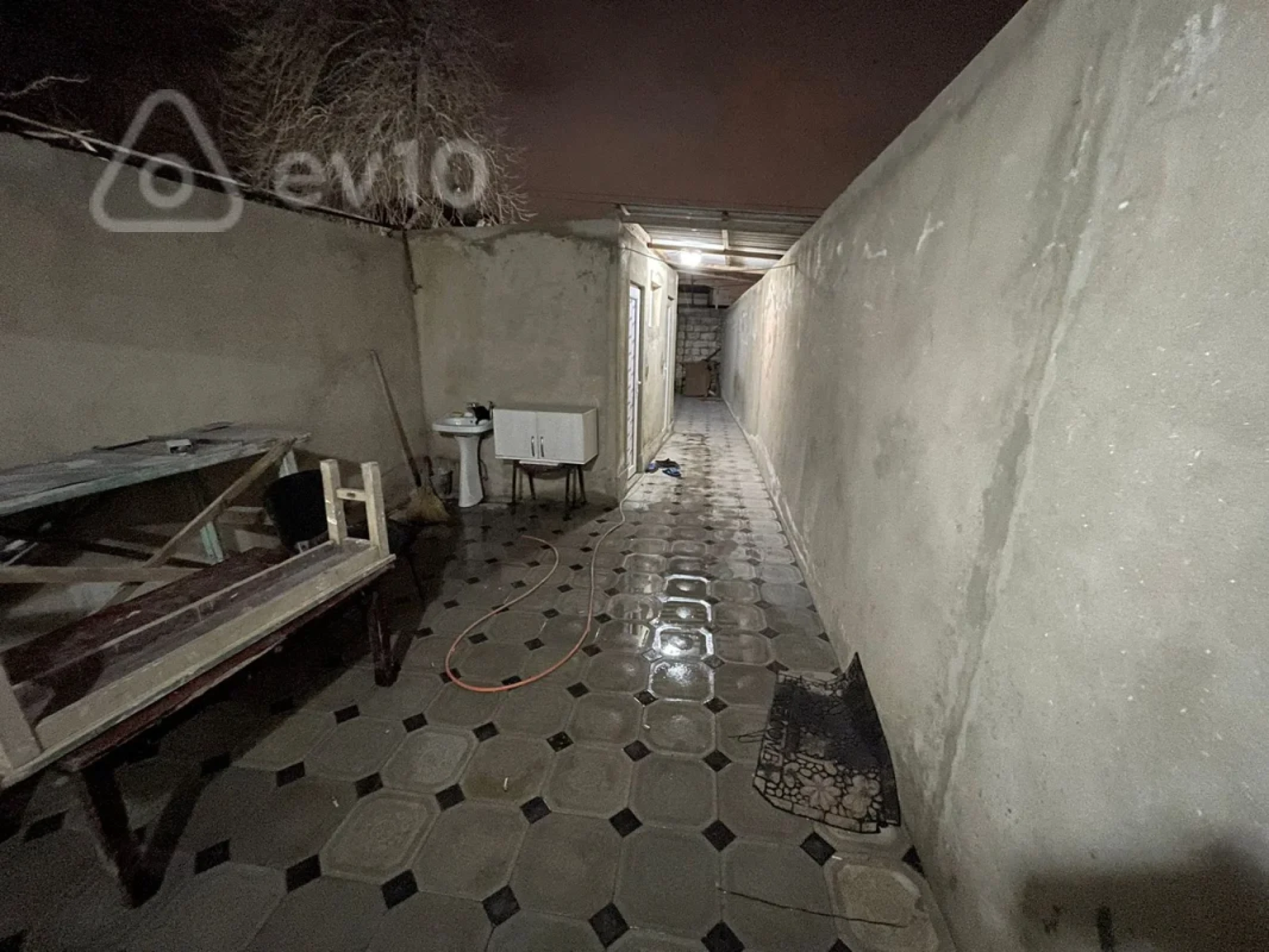 Kirayə verilir 2 otaqlı həyət evi 50 m²