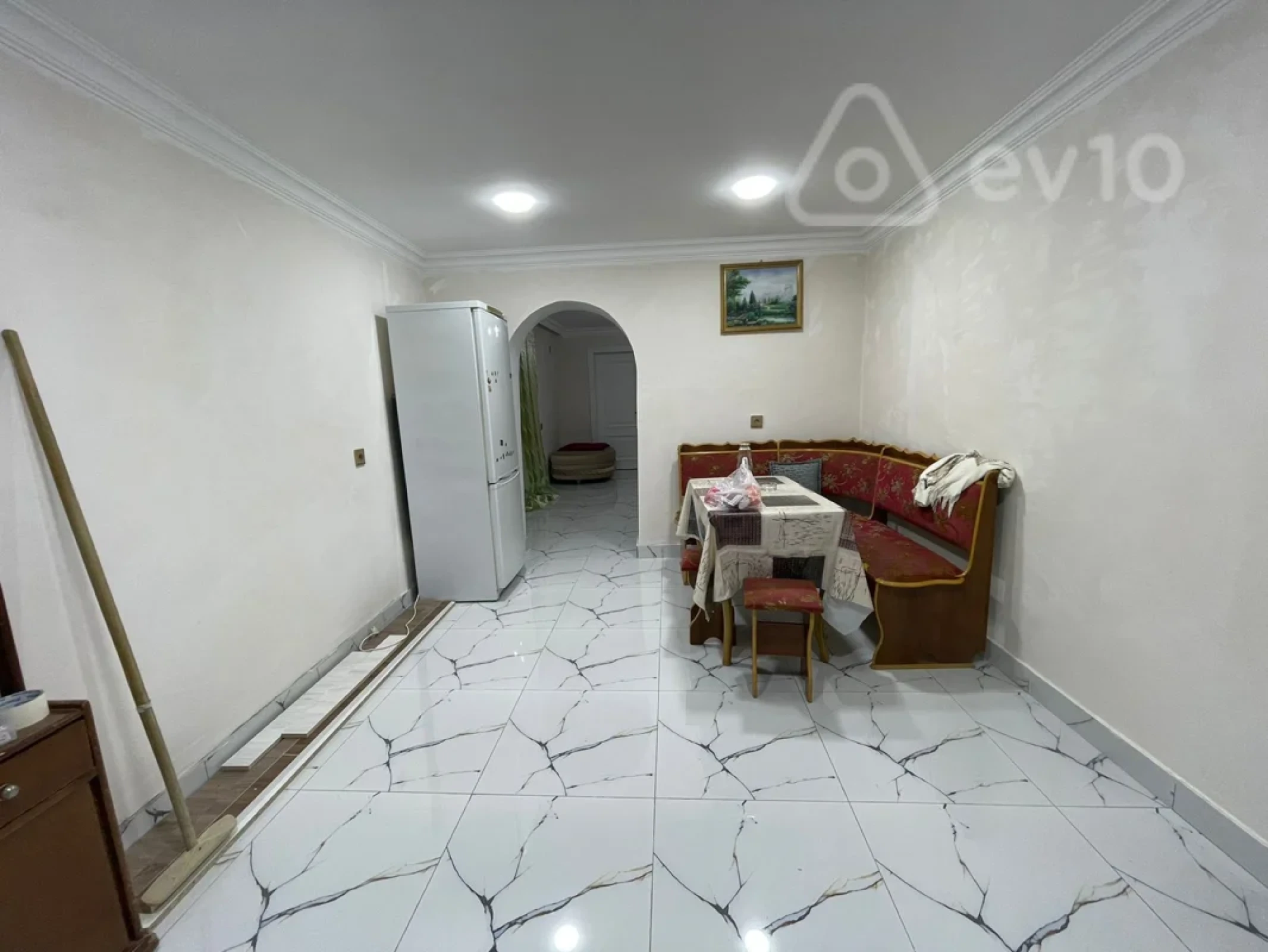 Kirayə verilir 2 otaqlı həyət evi 50 m²